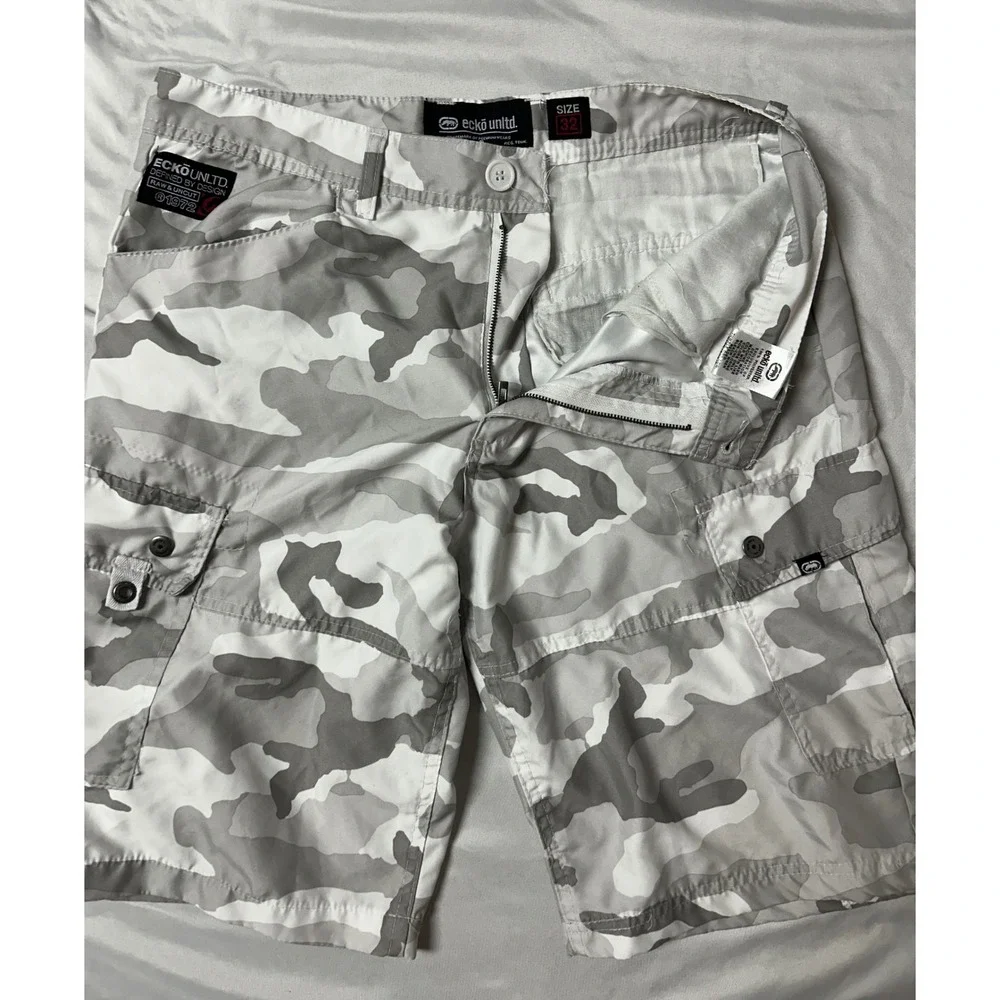 Ecko Unltd Mens Grey White Camo Cargo Shorts Size 32 Streetwear Casual Utility